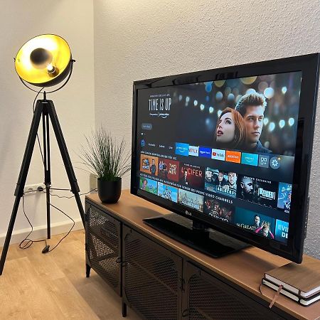 Modernes Haus Fuer 7 Gaeste 90M2 Tv Netflix Wlan Momlingen Exterior photo
