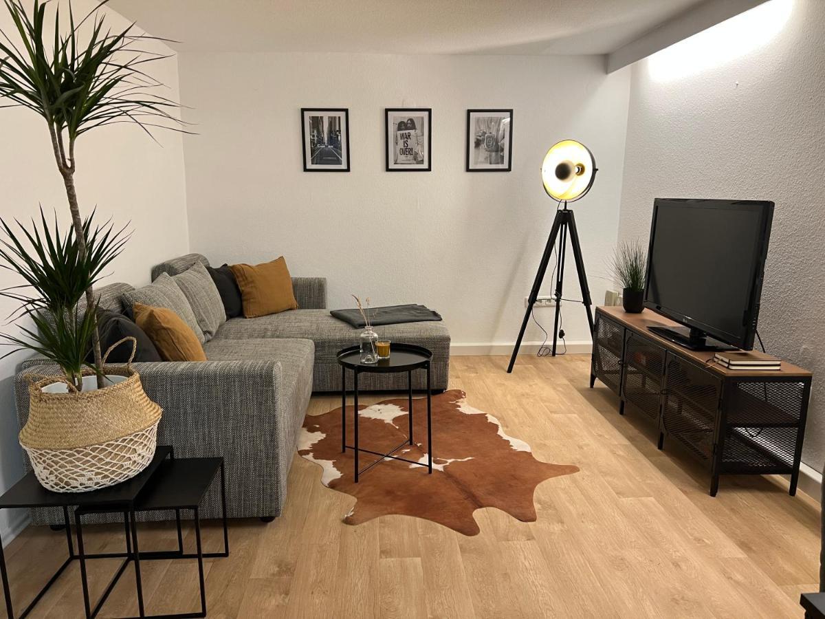 Modernes Haus Fuer 7 Gaeste 90M2 Tv Netflix Wlan Momlingen Exterior photo